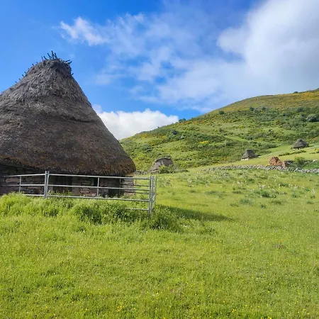Corradas Casa rural Endriga